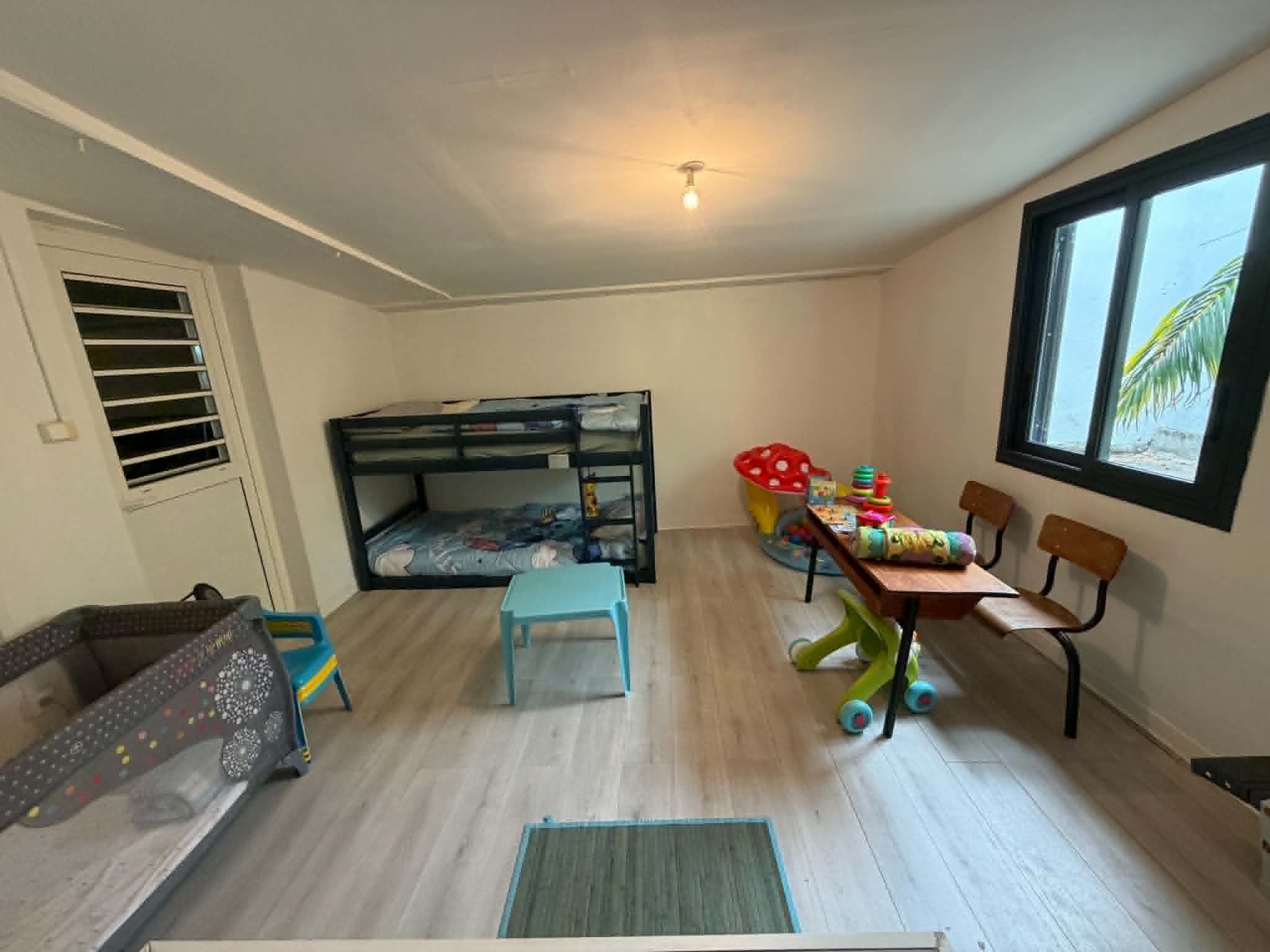 LA BRETAGNE SAINT DENIS - Maison de type F4
