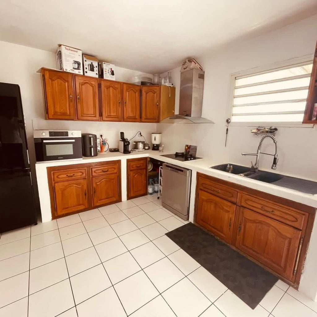 À VENDRE – Secteur Sainte-Anne  Villa d’exception F5 à Sainte-Anne – Chemin de Cap
