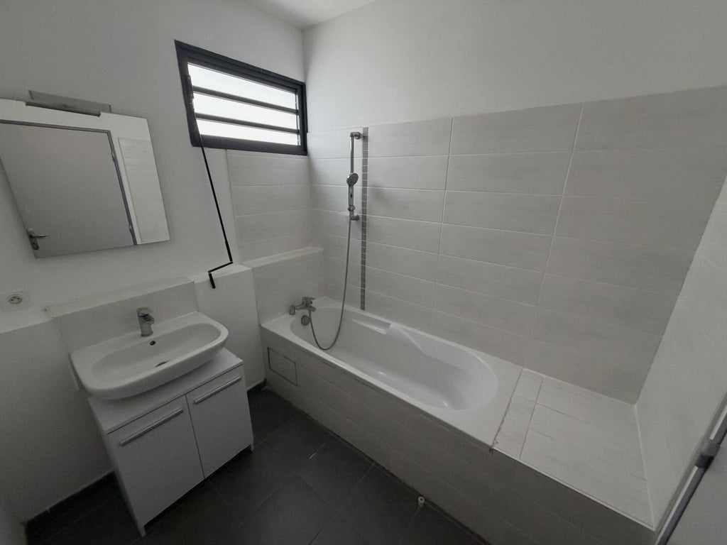APPARTEMENT A VENDRE - Sainte-Marie – Secteur BeauSéjour